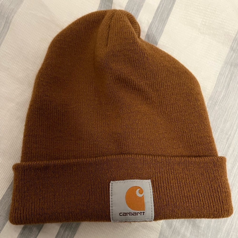 #Carhartt fans! Need a beanie for the fall/winter season coming up?!